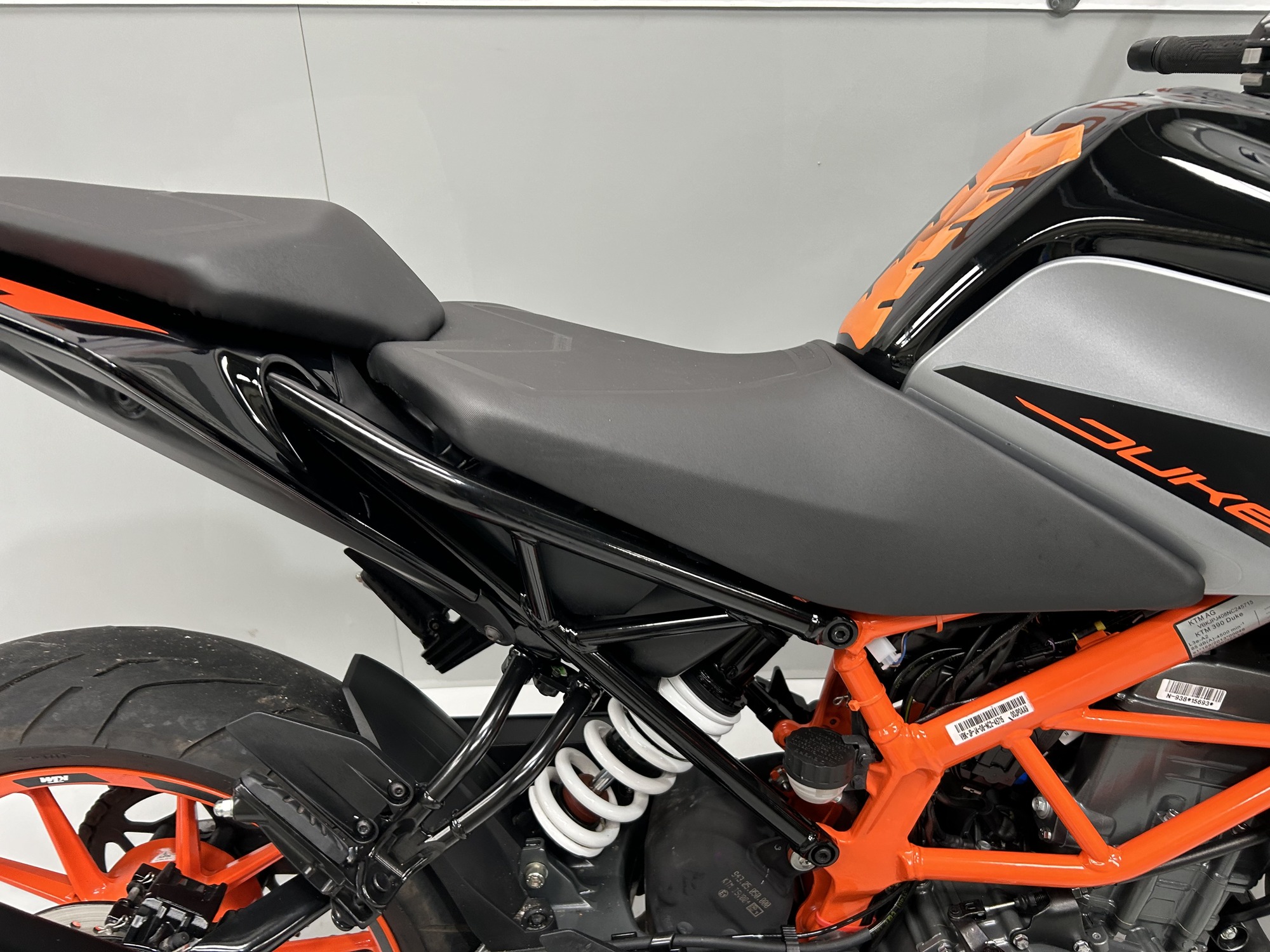 KTM 390 DUKE - NATIONWIDE DELIVERY AVAILABLE - Nationwide Motorbikes